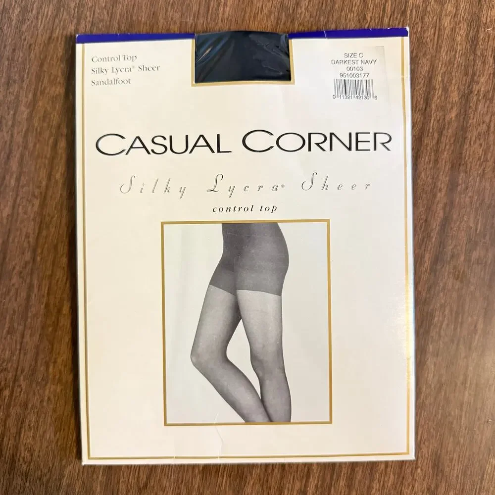 Casual Corner Hosiery Size C / Large Dark Navy Stockings Nylons New in package